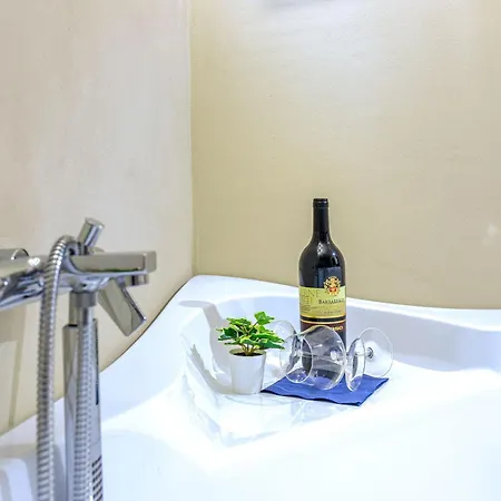 La Cascina Con Jacuzzi E Sauna By Halldis * Ozzano Monferrato