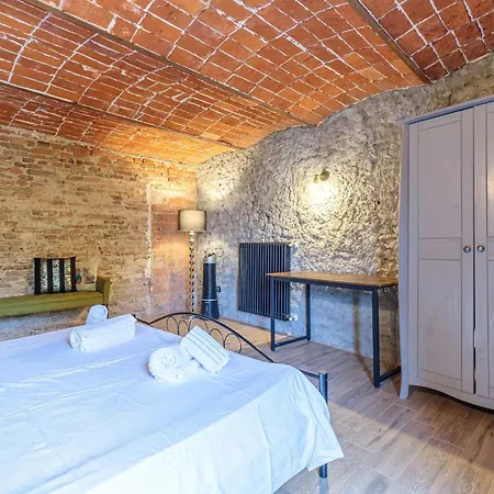 La Cascina Con Jacuzzi E Sauna By Halldis וילה Ozzano Monferrato