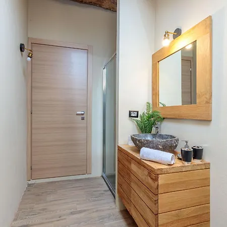 La Cascina Con Jacuzzi E Sauna By Halldis