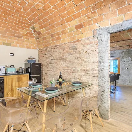 La Cascina Con Jacuzzi E Sauna By Halldis Ozzano Monferrato