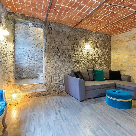 La Cascina Con Jacuzzi E Sauna By Halldis Ozzano Monferrato