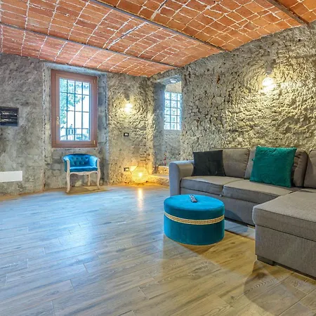 La Cascina Con Jacuzzi E Sauna By Halldis