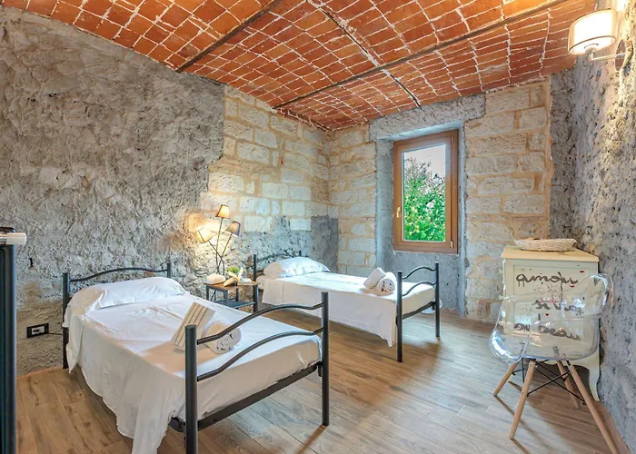 La Cascina Con Jacuzzi E Sauna By Halldis فيلة Ozzano Monferrato