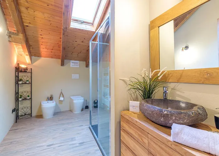 La Cascina Con Jacuzzi E Sauna By Halldis فيلة Ozzano Monferrato