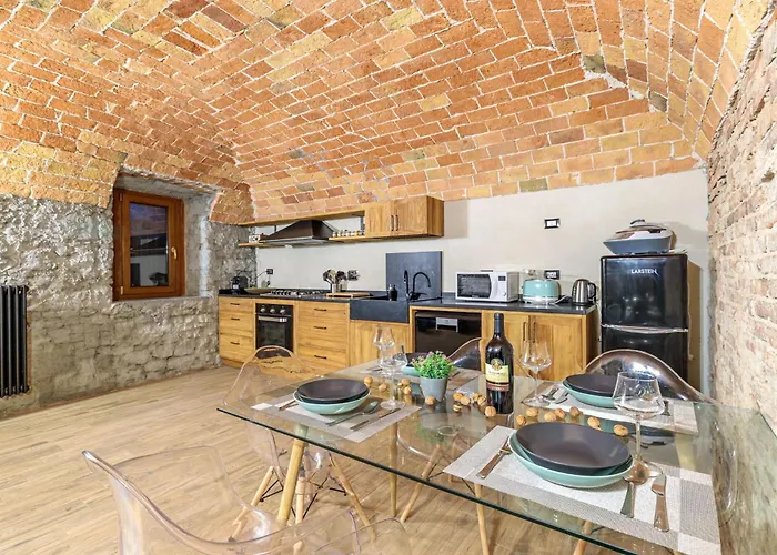 La Cascina Con Jacuzzi E Sauna By Halldis Ozzano Monferrato