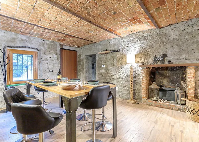 فيلة La Cascina Con Jacuzzi E Sauna By Halldis