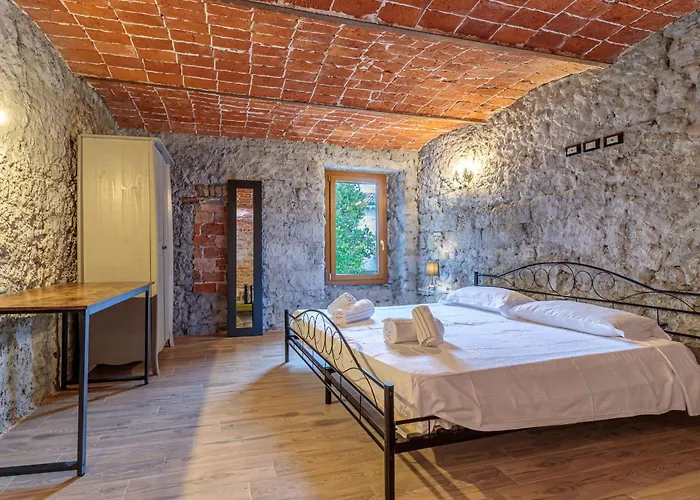 فيلة La Cascina Con Jacuzzi E Sauna By Halldis *