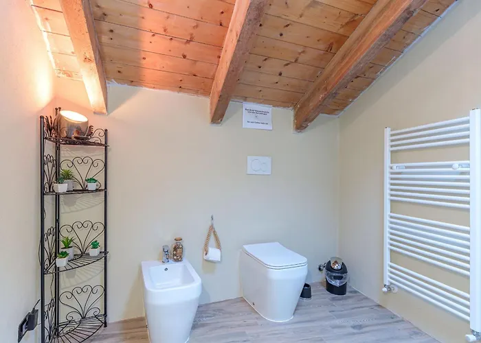 La Cascina Con Jacuzzi E Sauna By Halldis فيلة Ozzano Monferrato